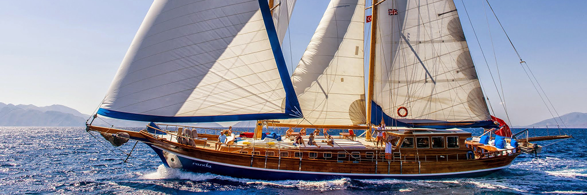 Turkish gulet Randa under sail on the Turquoise Coast